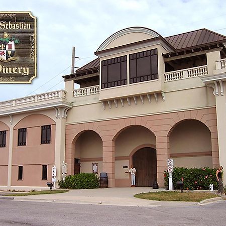 Mayli Place Luxury King Suite Downtown St Augustine St. Augustine Exterior photo